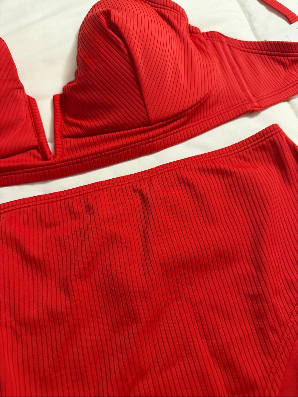 Shade & Shore Red Ribbed Underwire Bikini Set - Picture 2 of 5